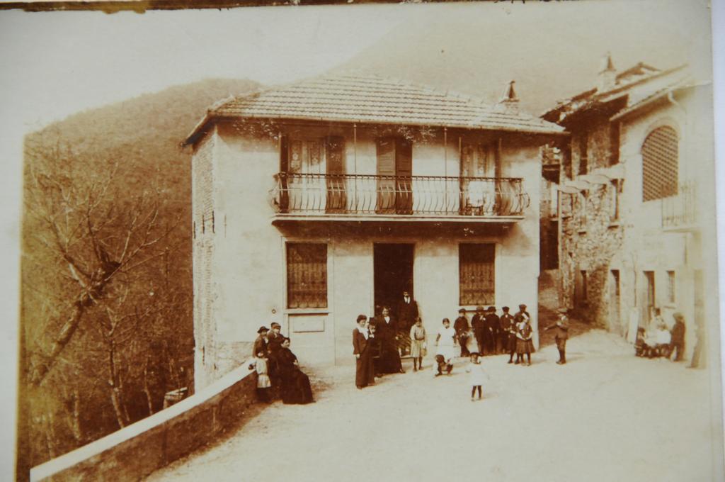 Locanda Del Pittore Arcumeggia Экстерьер фото