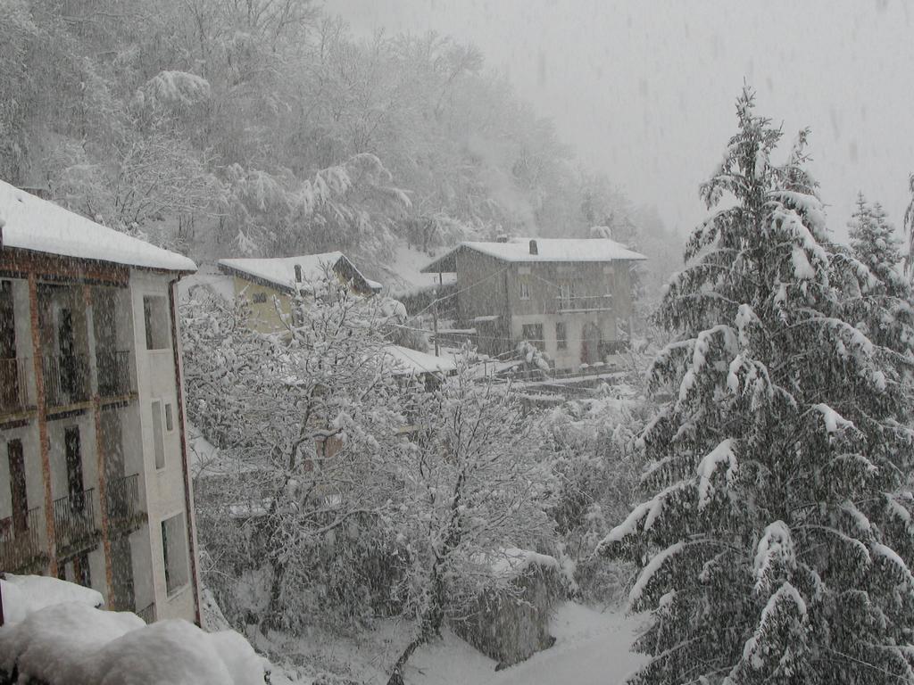 Locanda Del Pittore Arcumeggia Экстерьер фото