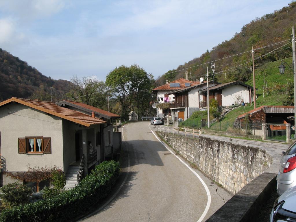 Locanda Del Pittore Arcumeggia Экстерьер фото